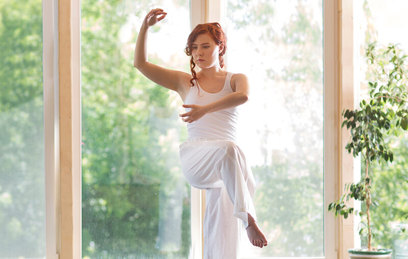 Girl Excerising3